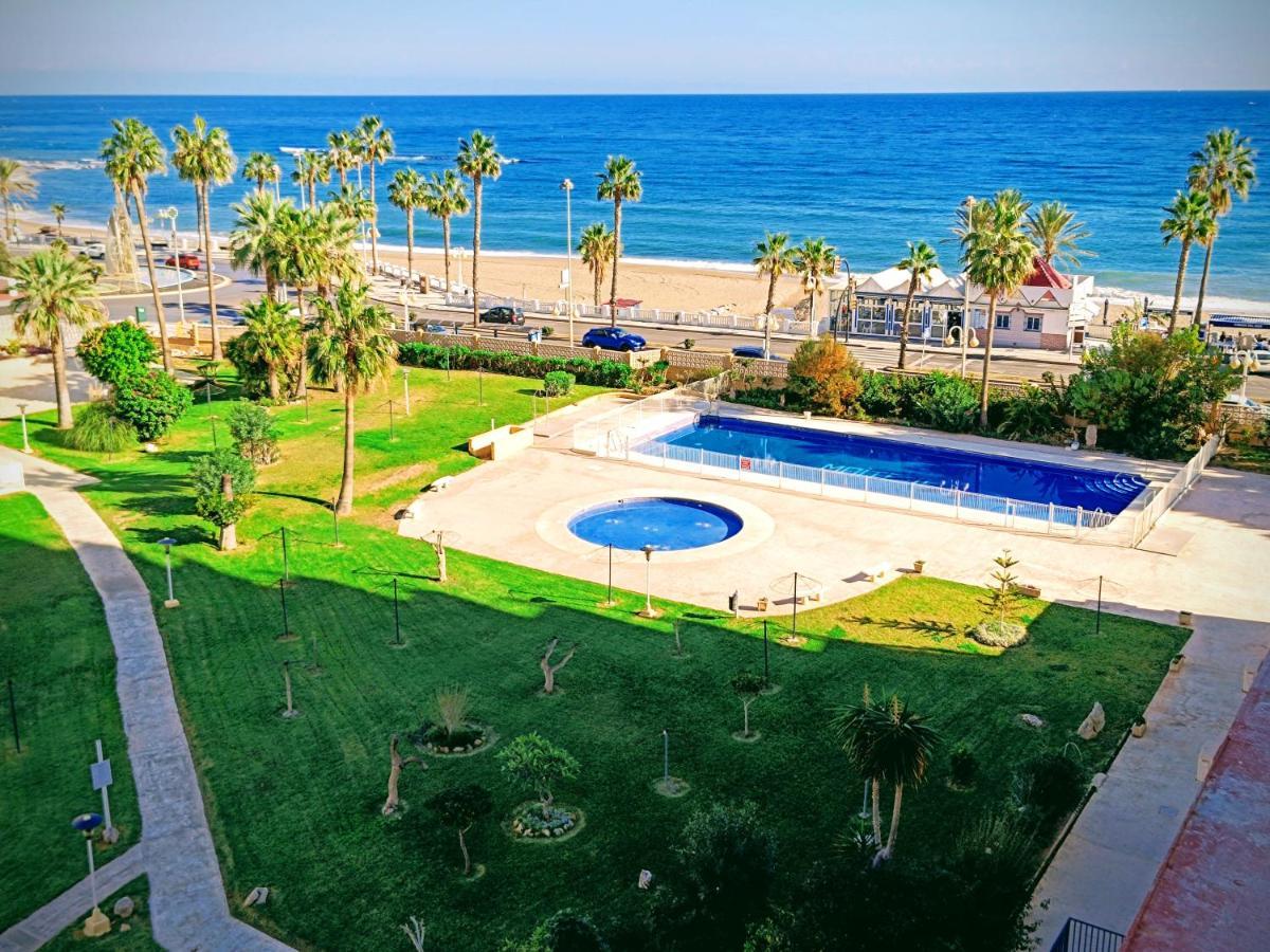 Encantador Estudio Frente Al Mar Benalmadena